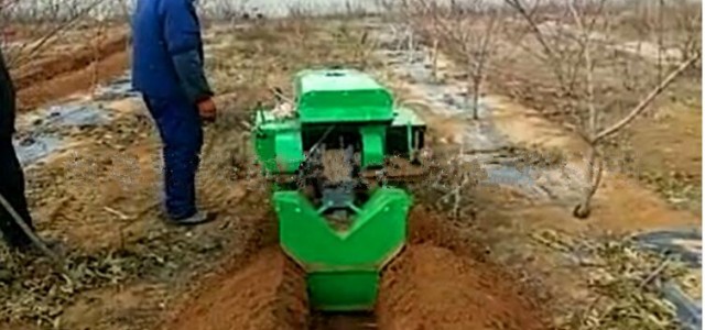 多功能一體型履帶微耕機(jī) 耐磨合金制造 使用壽命長(zhǎng)