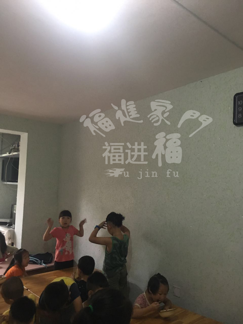 幼兒園墻面涂料裝修工程免費墊資做 福進(jìn)福負(fù)離子墻衣守護(hù)健康