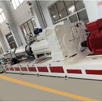 SPC四合一復合五輥地板生產線設備無錫博宇