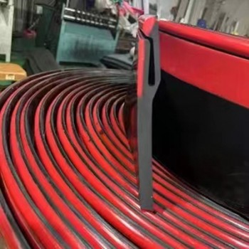 橡膠夾線擋煤皮導(dǎo)料槽密封防溢裙板Y型 美奐橡塑